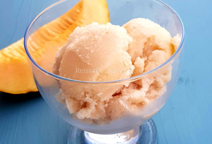 Înghețată de pepene galben raw vegan
