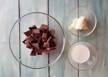 ingrediente ciocolată topită