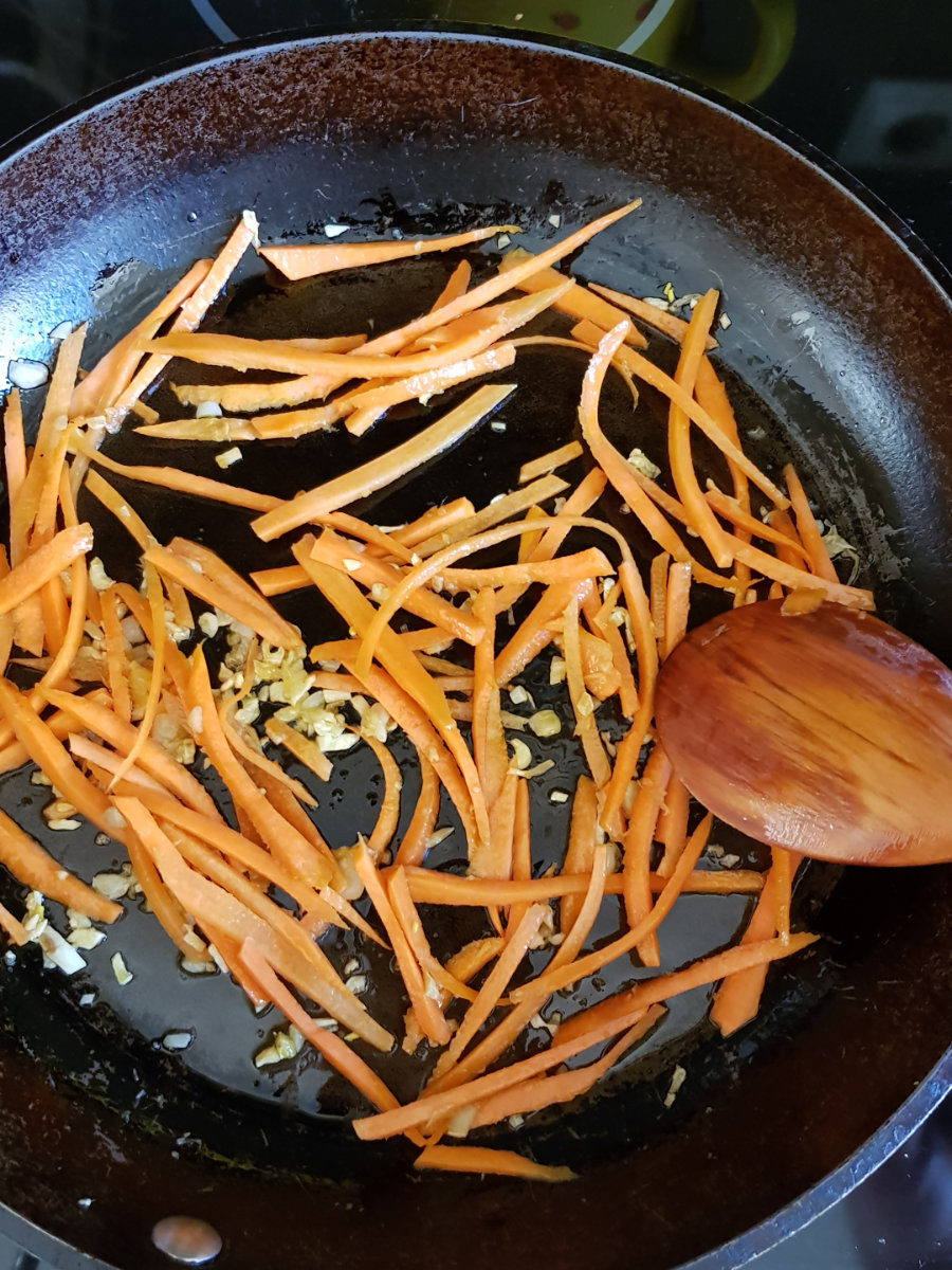 amestec morcovul cu cellalte ingrediente